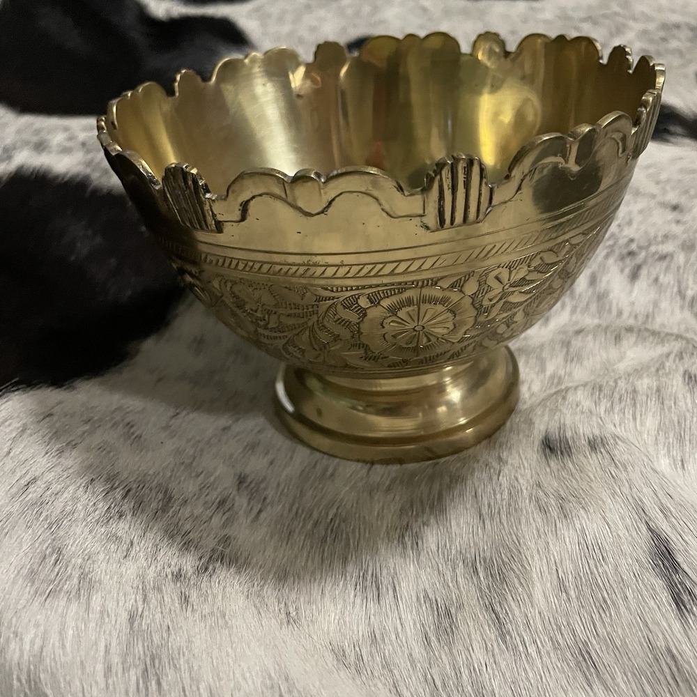 Vintage Brass Bowl Scalloped Edges Footed Base